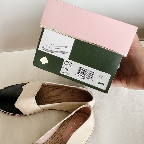 BNIB Kate Spade Garden Leather Flats - black/bare - Picture 6 of 6